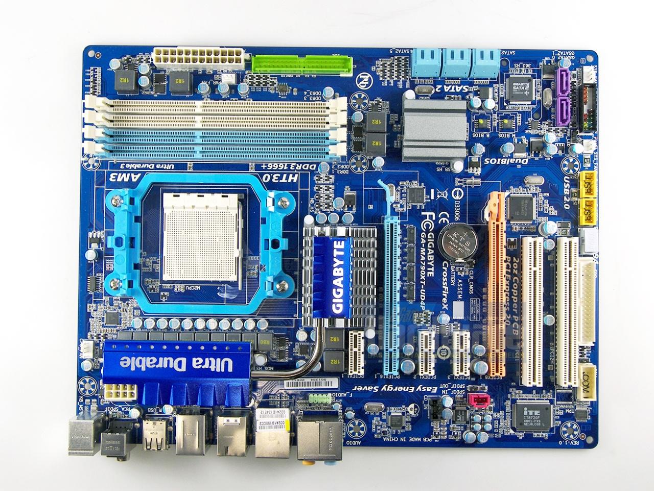 [23/03/2009] Gigabyte MA790XT-UD4P (790X-Chipsatz)