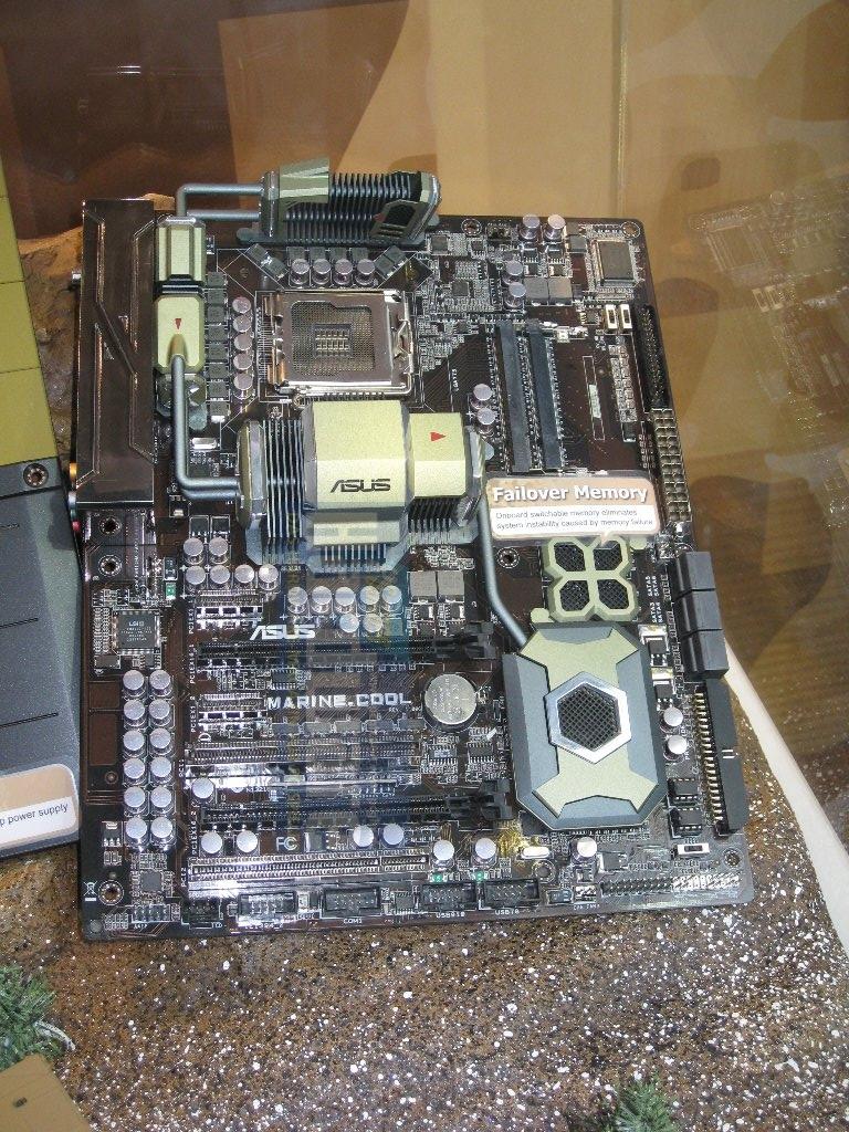 [02/03/2009] Konzept-Mainboard: Asus Marine Cool (1)