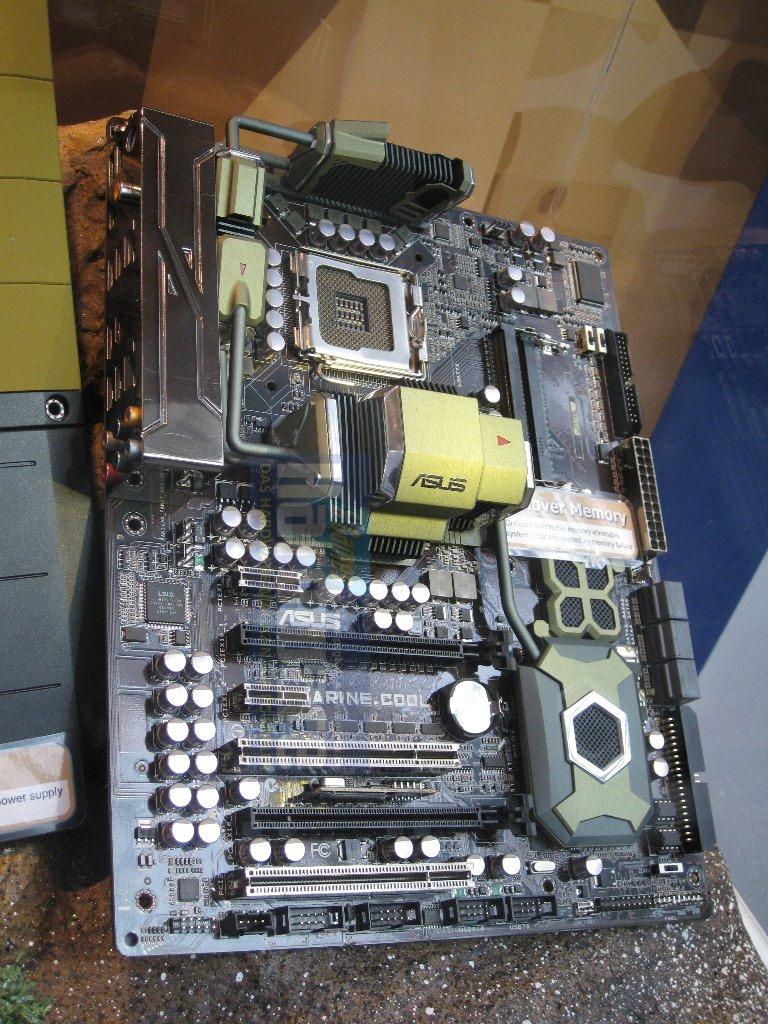 [02/03/2009] Konzept-Mainboard: Asus Marine Cool (2)