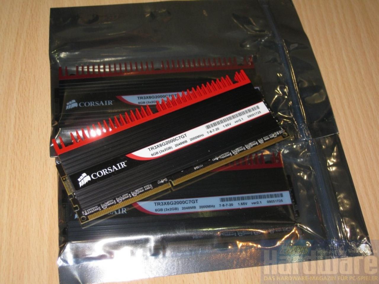 [02/03/2009] Corsair Dominator GT TR3X6G2000C7GT (1)