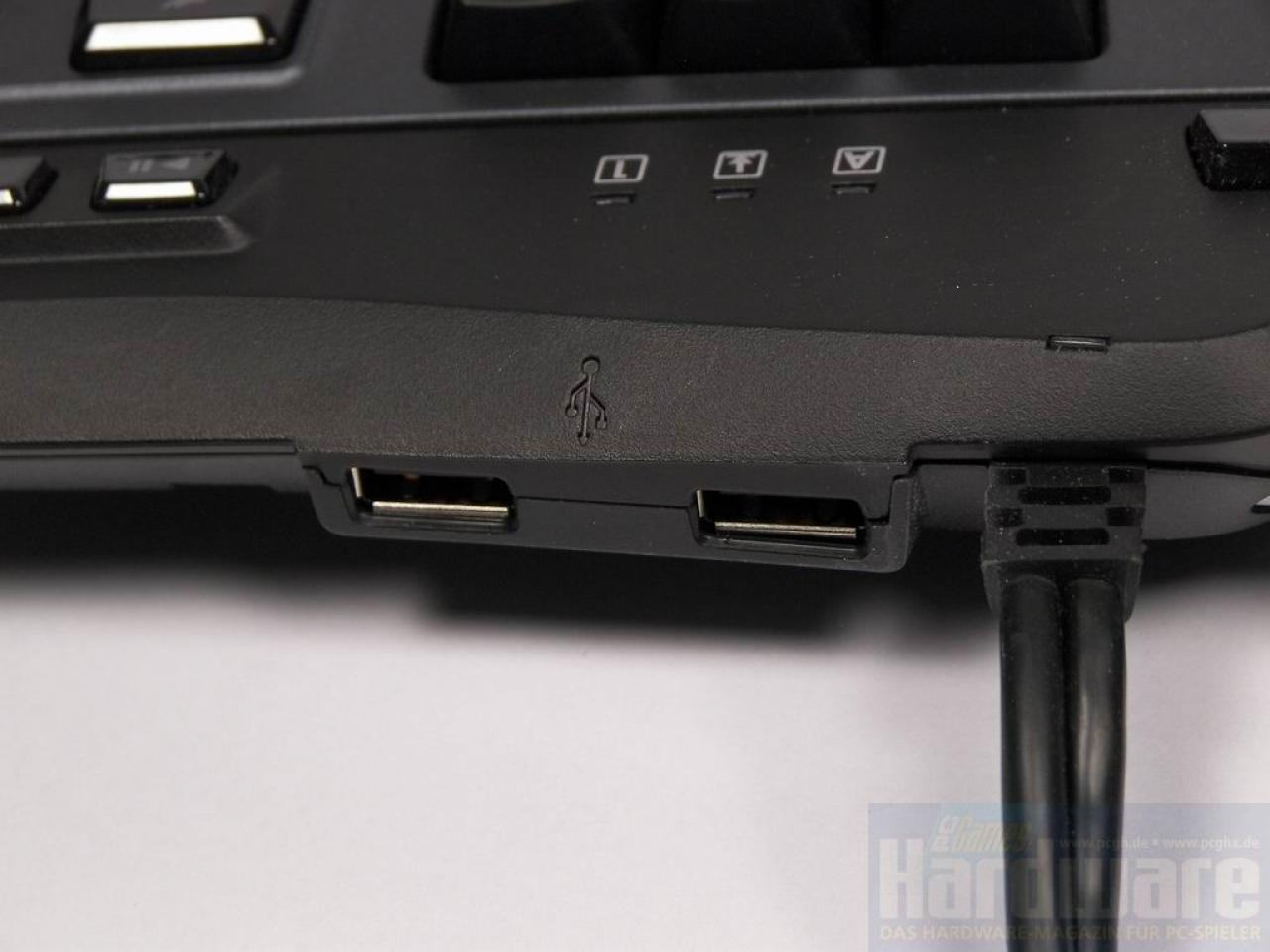 [09/03/2009] Logitech G19 (25)