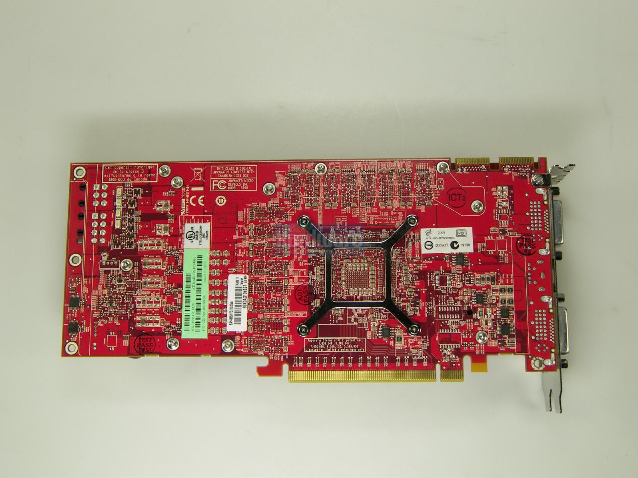 [31/03/2009] Ati Radeon HD 4890 (Rückseite)
