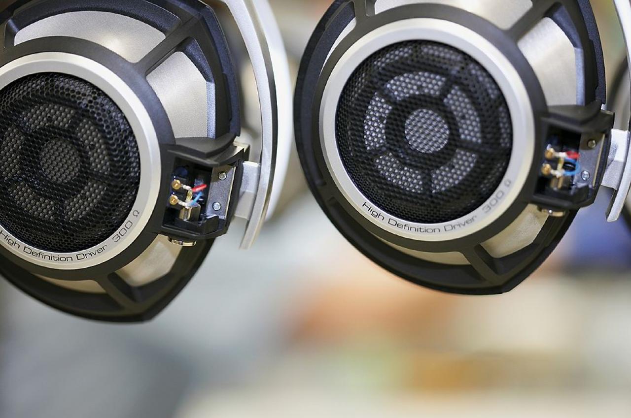 [17/03/2009] Fertigung: Sennheiser HD 800 (6)