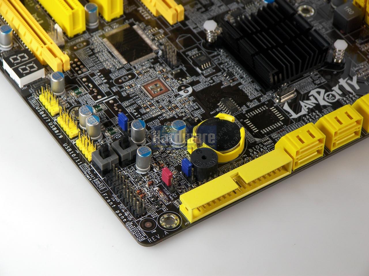 [25/03/2009] DFI Lanparty DK 790FXB-M3H5 (15)