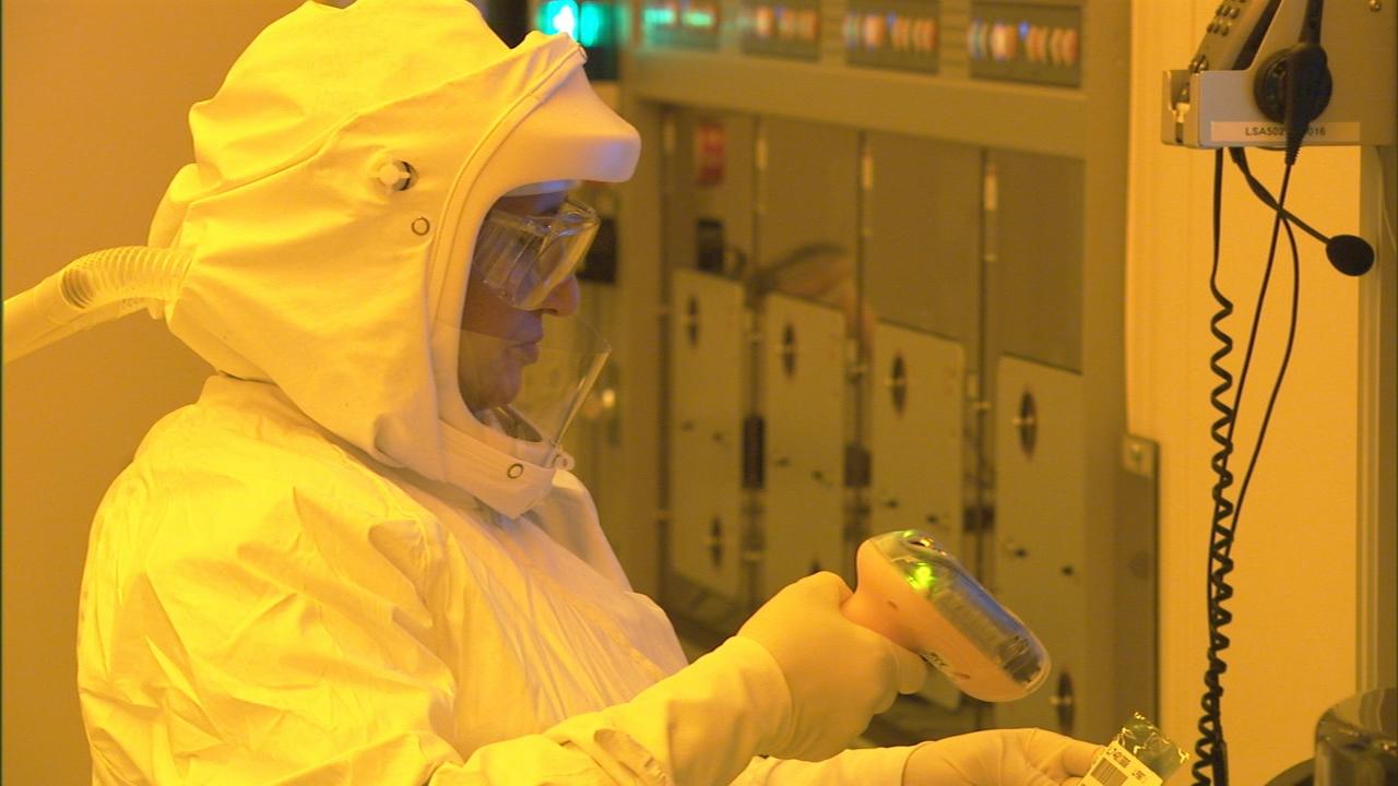[03/03/2009] Intel Fab 32 (3)