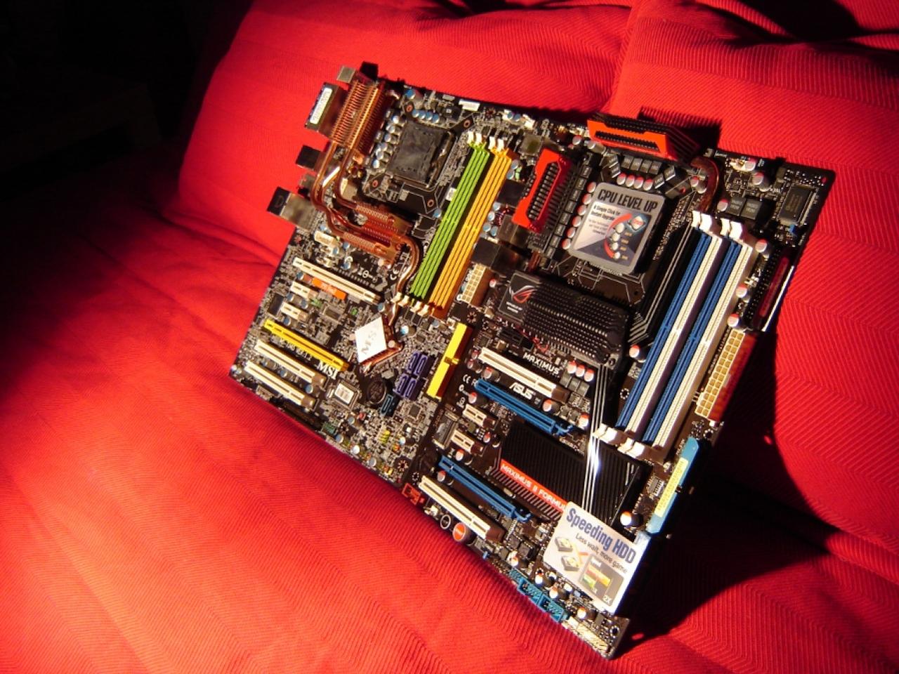 [09/04/2009] Die Mainboards der PCGH-Community (2)