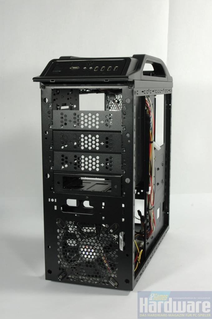 [09/04/2009] Cooler Master Storm Scout 