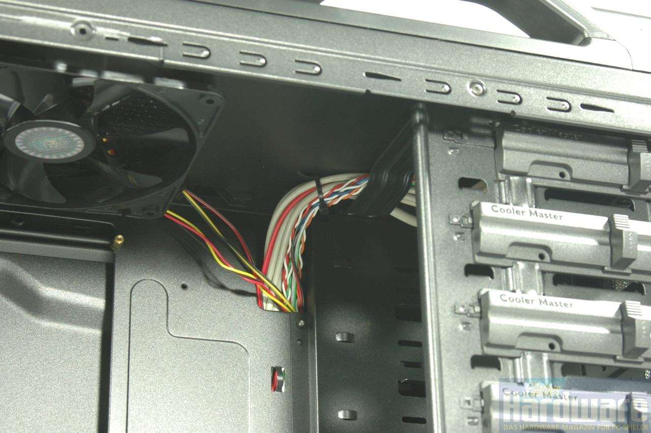 [09/04/2009] Cooler Master Storm Scout 