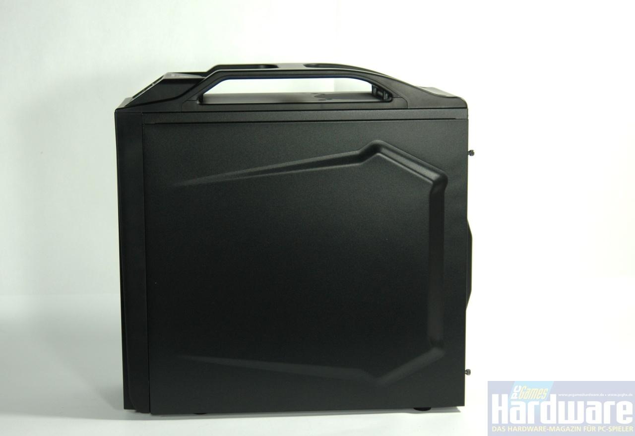 [09/04/2009] Cooler Master Storm Scout 