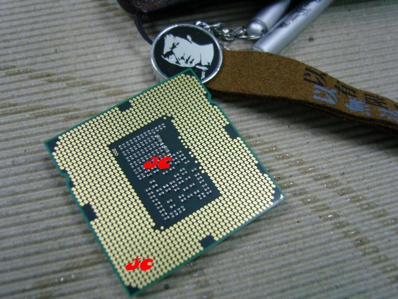 [16/04/2009] Intel Clarkdale (1)