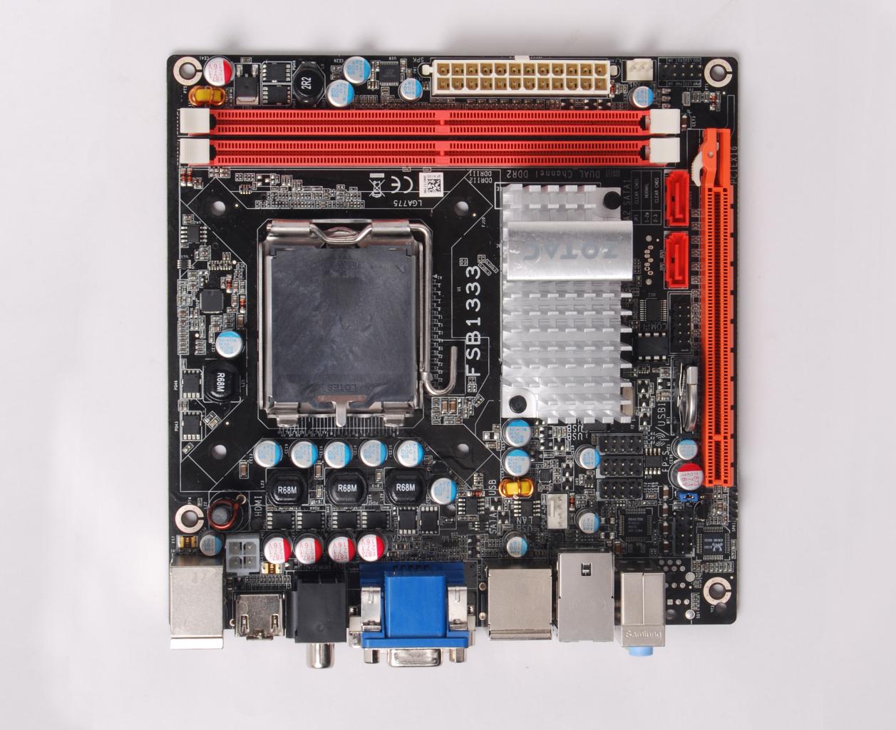 [22/04/2009] Zotac Geforce 9300-ITX Wifi (15)