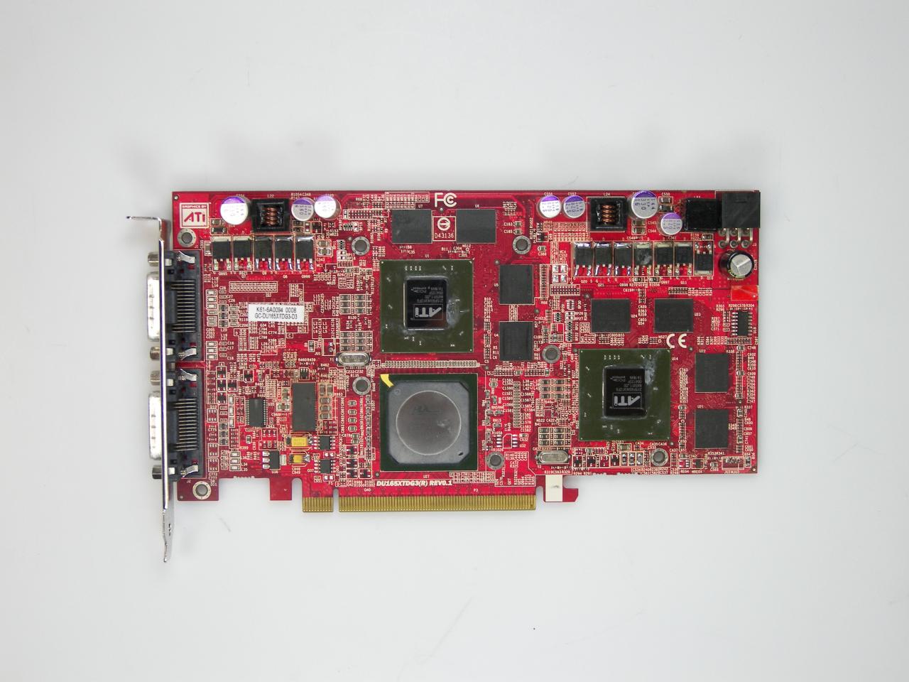 [16/04/2009] Gecube X1650 XT Gemini (2006): Kompakte Bauweise, aber aufgrund zweier Performance-Chips nicht unbedingt schneller als eine zeitgenössische High-End-GPU