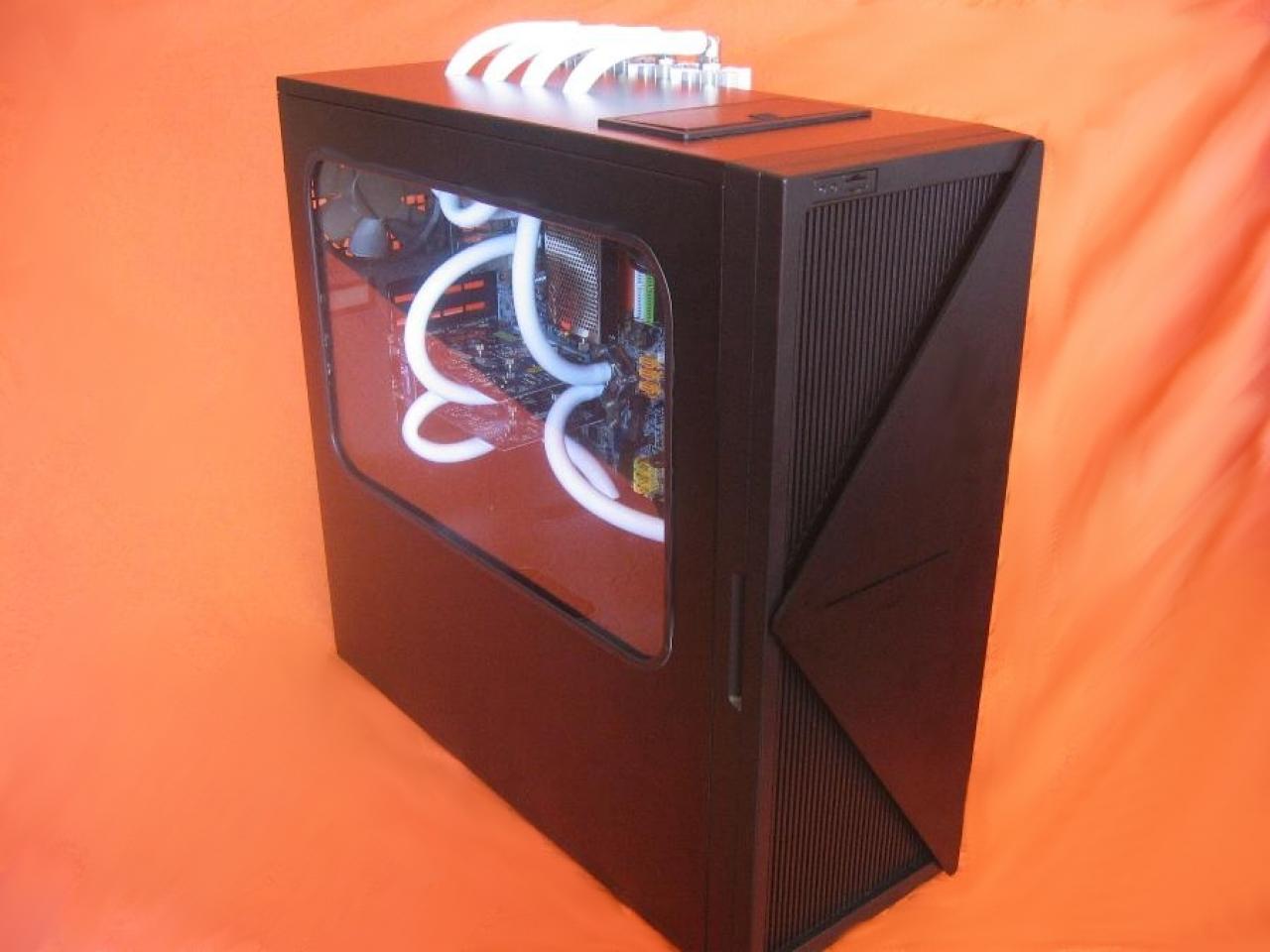 [29/04/2009] PCGH Extreme: Sehenswerter Wakü-PC (13)