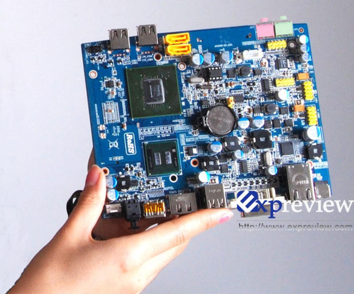 [27/04/2009] ASL stellt Mini-ITX-Mainboard mit Nvidia Ion vor (5)
