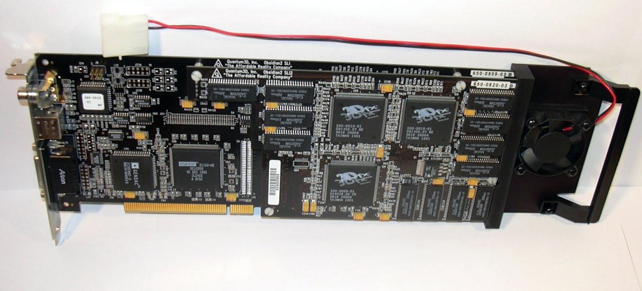 [17/04/2009] Quantum 3D Obsidian X24 (1998): Quantum 3D, die 3dfx-Tochterfirma welche auch die 4-Wege-SLI-Technologie der V5 6000 erwarb, baute anno 1998 dieses Voodoo2-Doppelpack. 