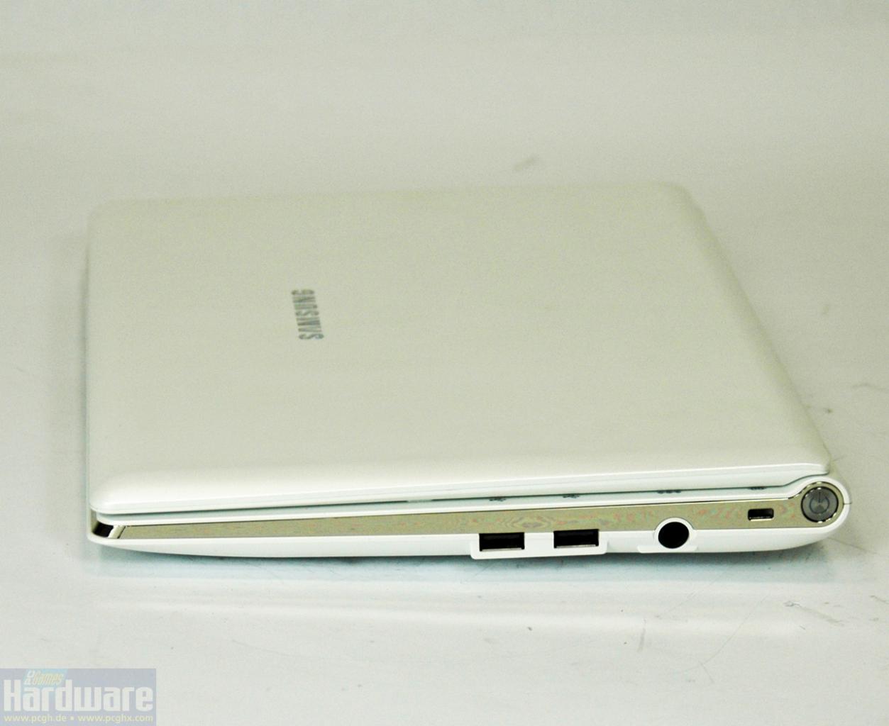 [30/04/2009] Samsung NC20: Das Netbook ist vorn 3 und hinten 4 Zentimeter hoch.