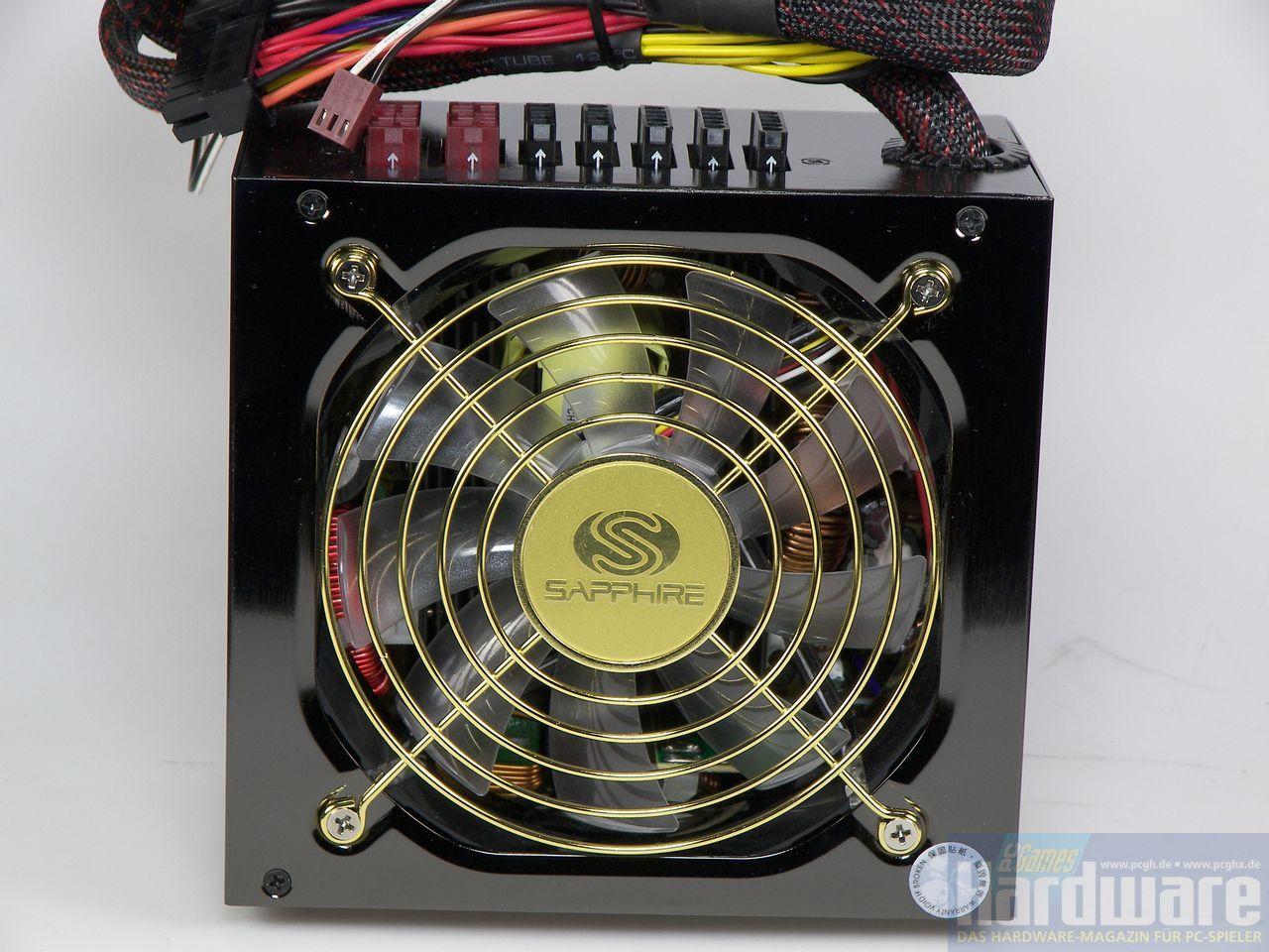 [27/04/2009] Sapphire FirePSU 625 Watt (7)