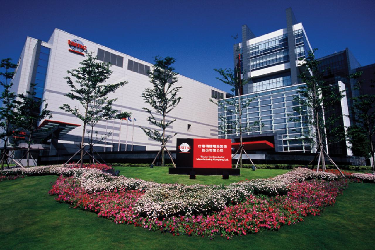 [22/04/2009] Bulldozer bald von TSMC: Gerüchte sagen AMD Untreue voraus. (10)