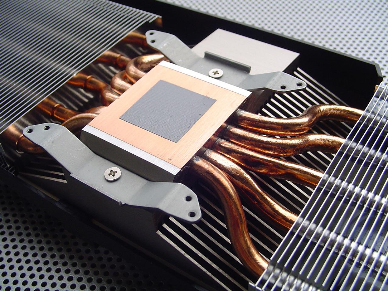 [27/04/2009] Arctic Cooling Accelero Xtreme GTX 280 im Test (2)