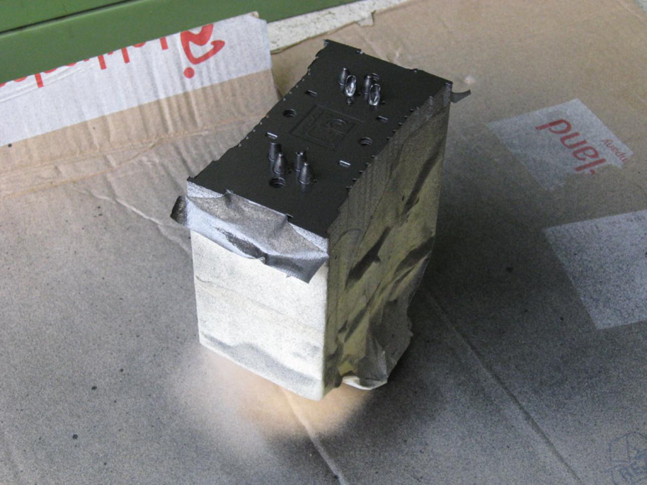 [19/04/2009] Kühler-Mod: Noctua NH-U12P wird lackiert (4)