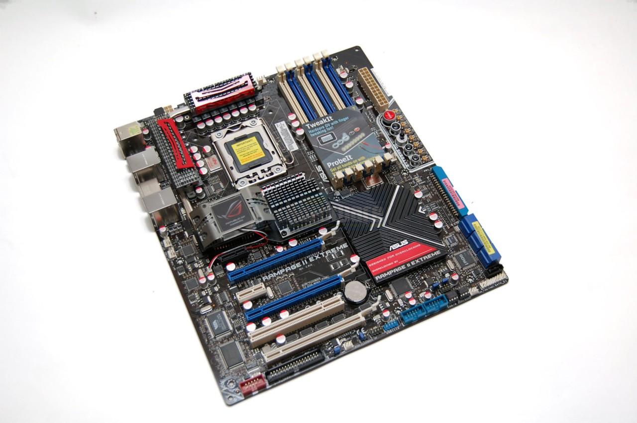 [05/04/2009] Asus Rampage II Extreme im Test (2)