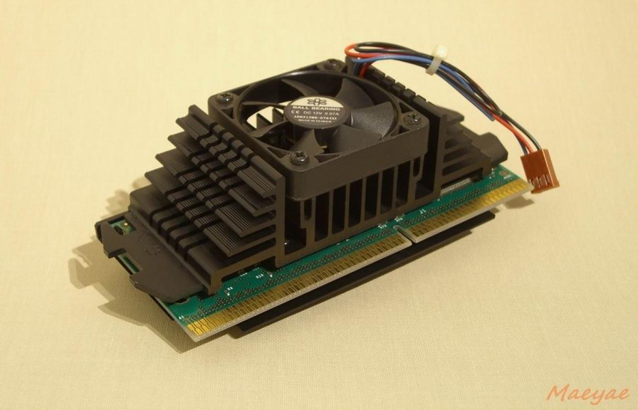 [08/05/2009] Intel P3 500 (Slot 1)