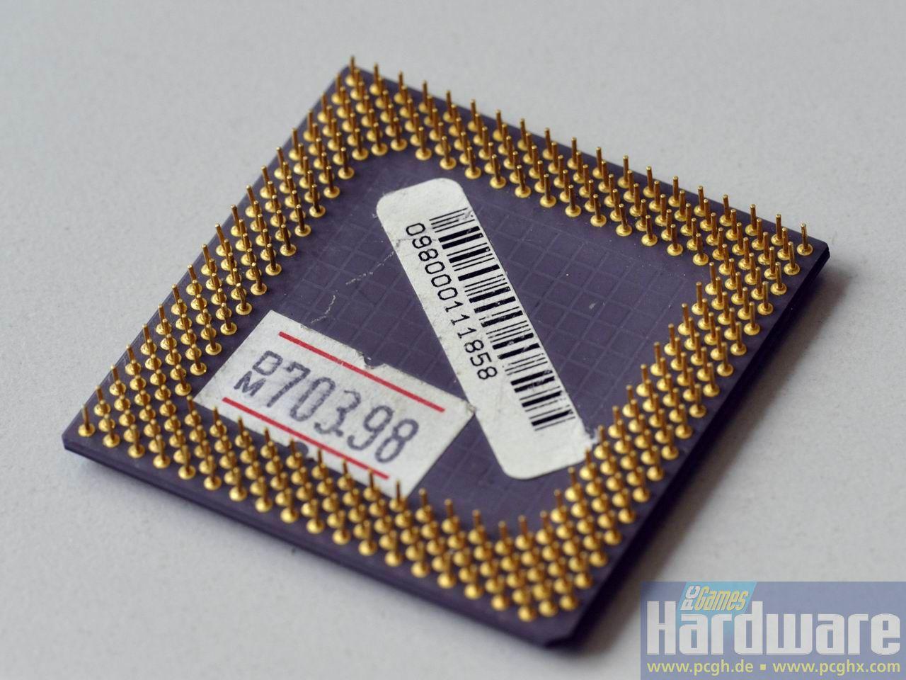 [14/05/2009] AMD K6-2/300 Unterseite