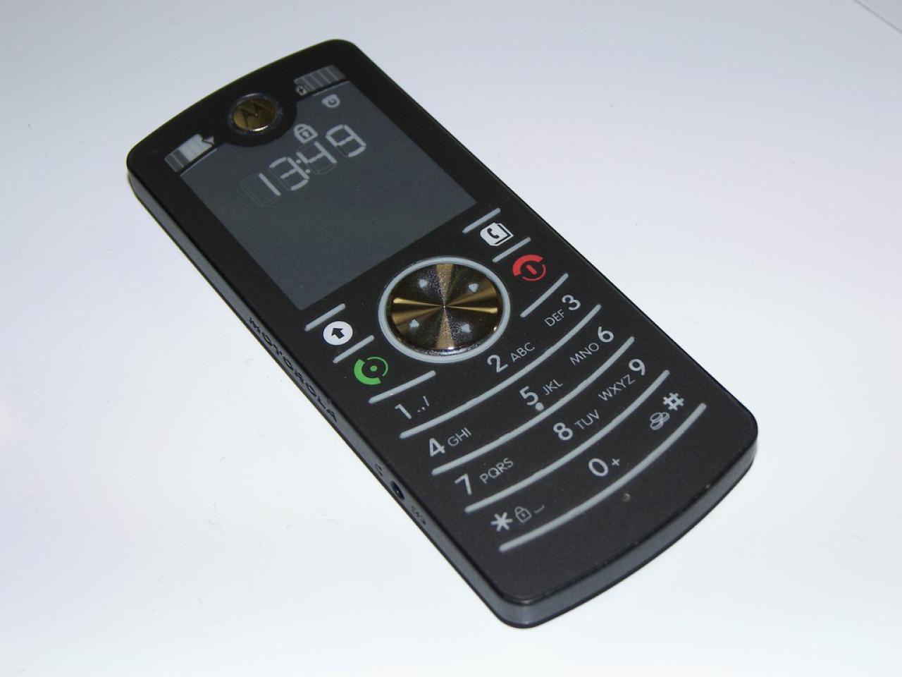 [28/05/2009] Motorola Motofone F3
