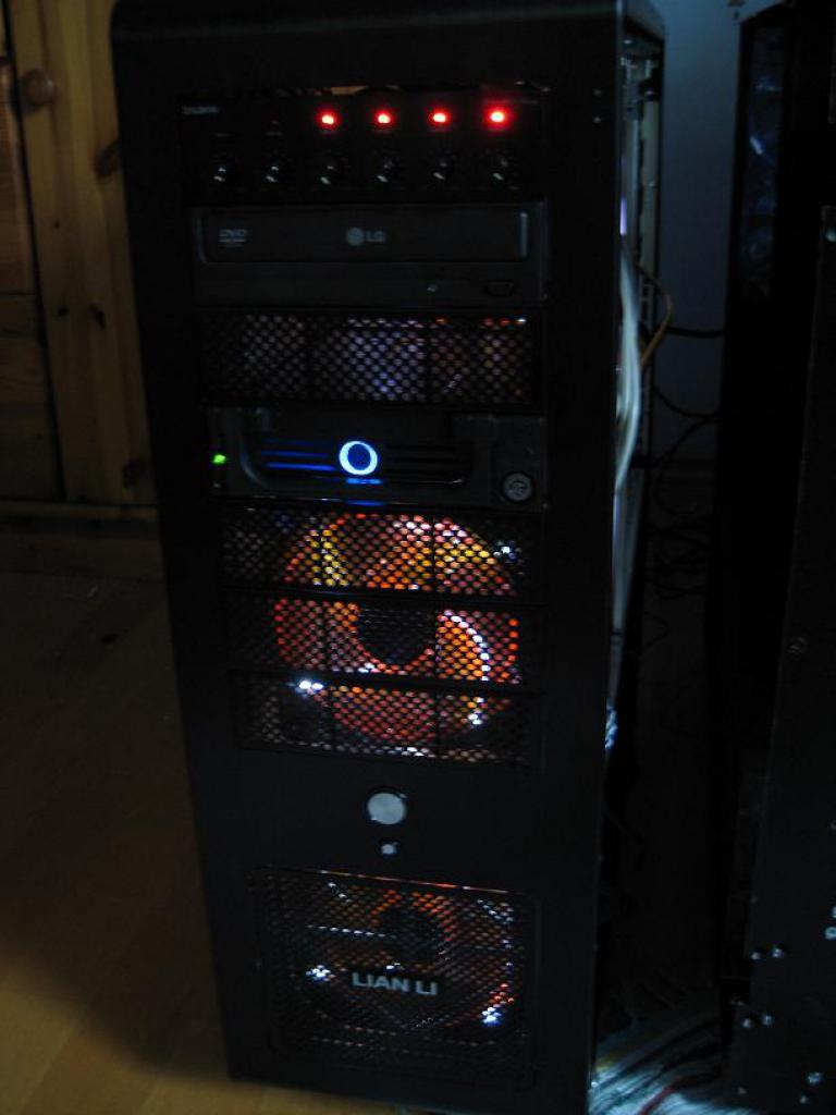 [10/05/2009] PCGH Extreme: Entstehung eines Dual-Xeon-Systems (12)