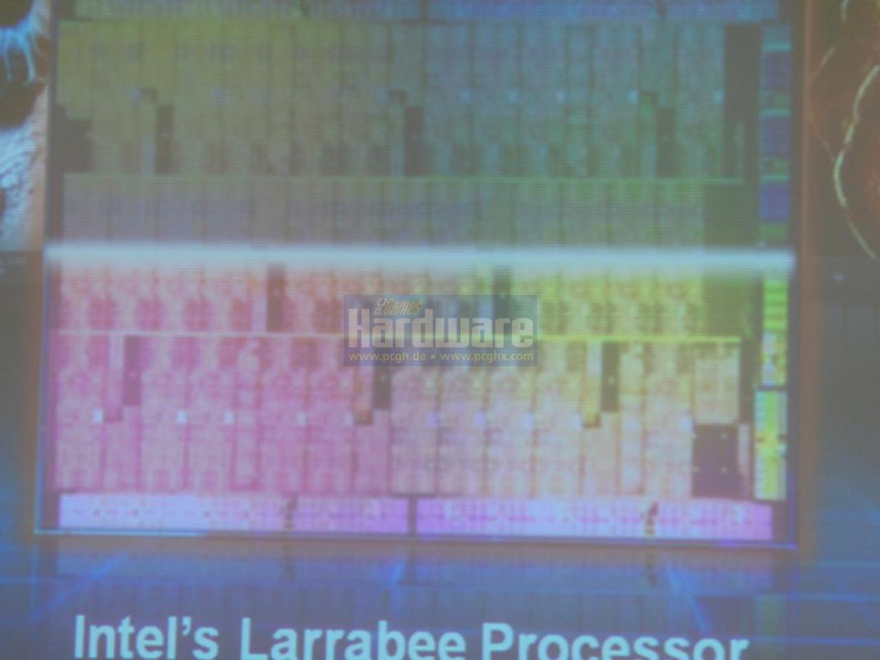 [12/05/2009] Intel zeigt den ersten Larrabee-Die-Shot auf der Eröffnung des Visual Computing Institute an der Universität des Saarlandes. (3)
