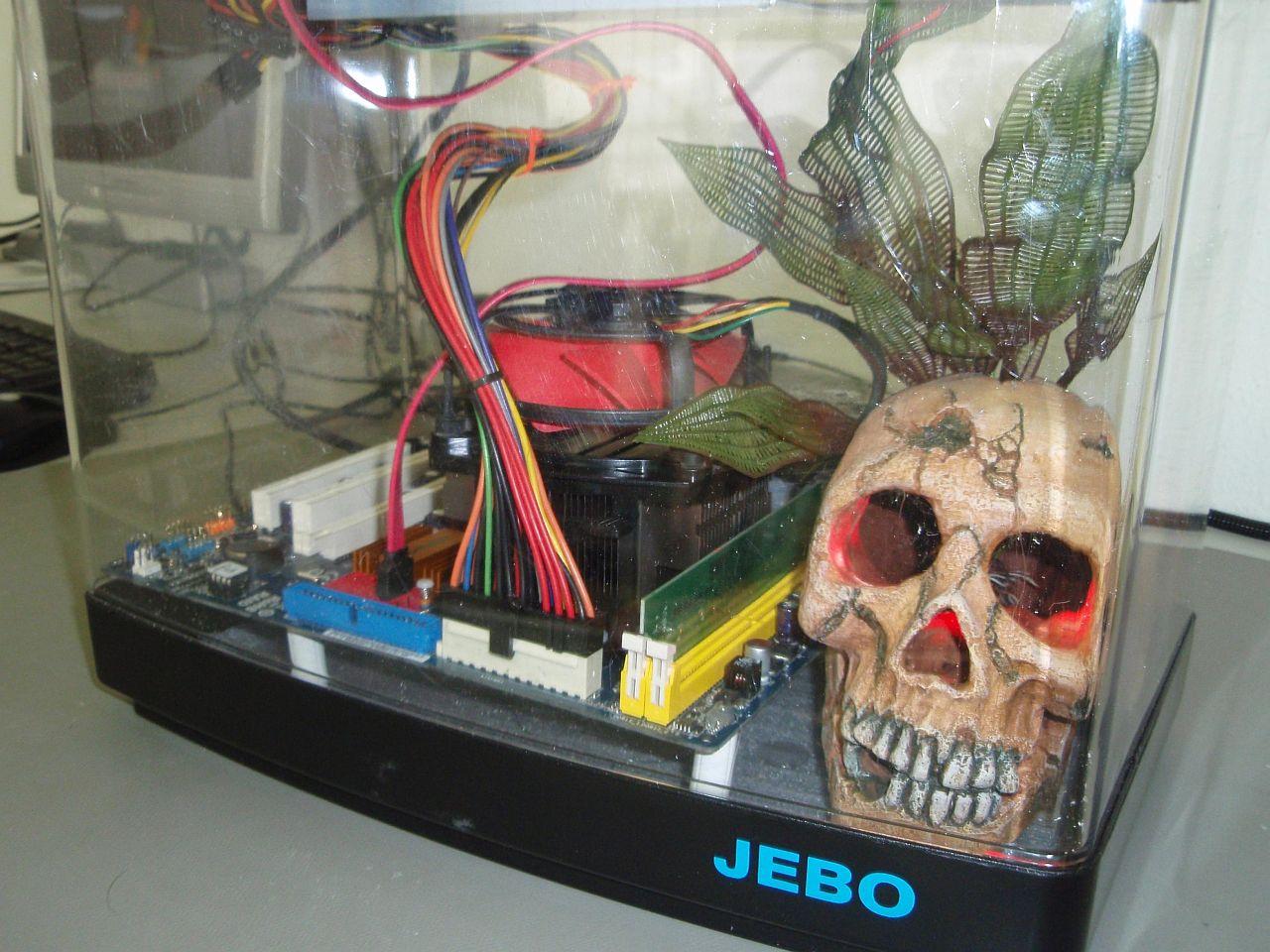 [26/05/2009] PCGH Extreme: Ein Öl-PC entsteht (8)