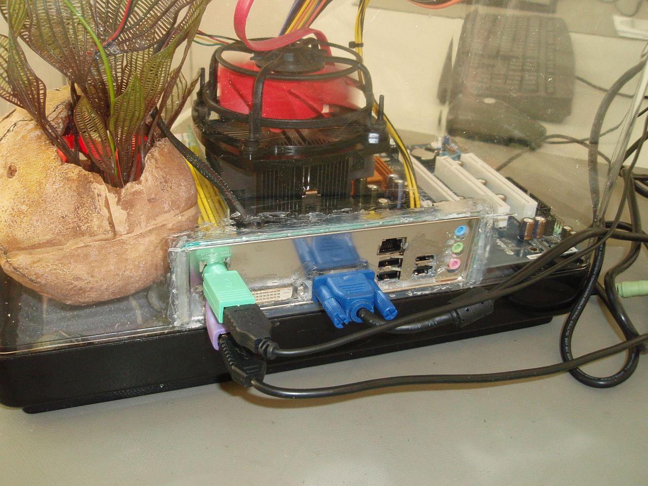 [26/05/2009] PCGH Extreme: Ein Öl-PC entsteht (10)
