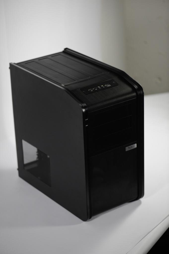 [06/05/2009] NZXT Panzerbox