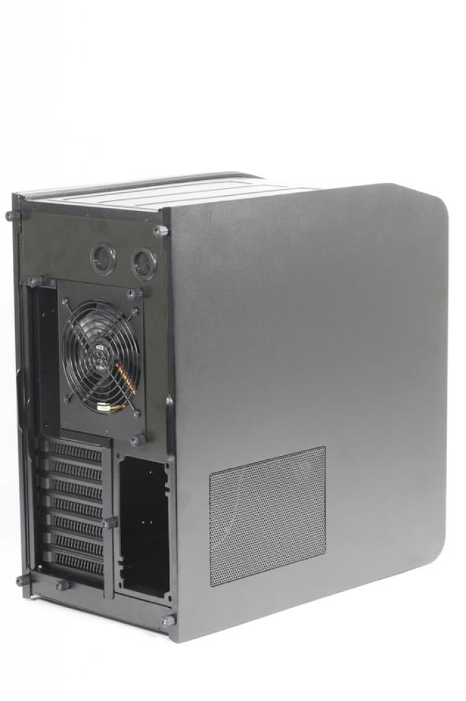 [06/05/2009] NZXT Panzerbox