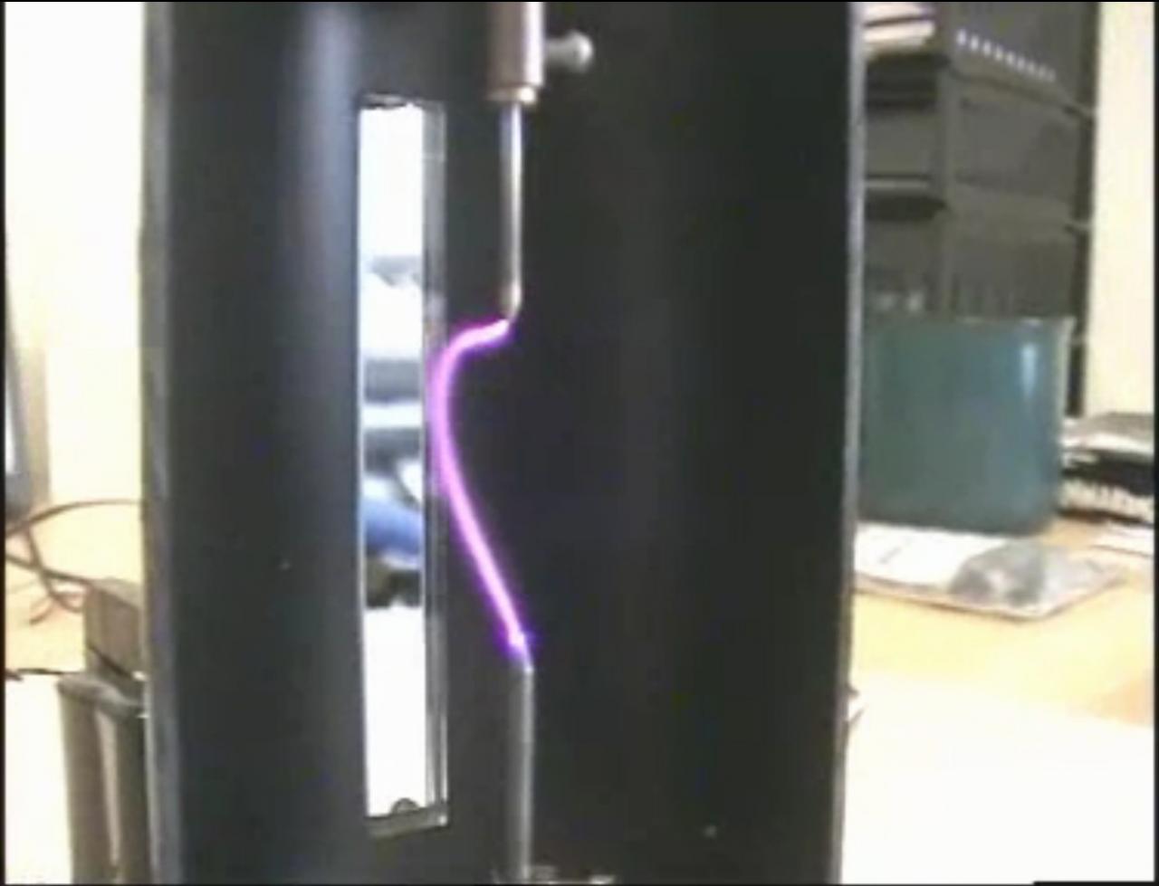 [07/05/2009] Plasma Lautsprecher