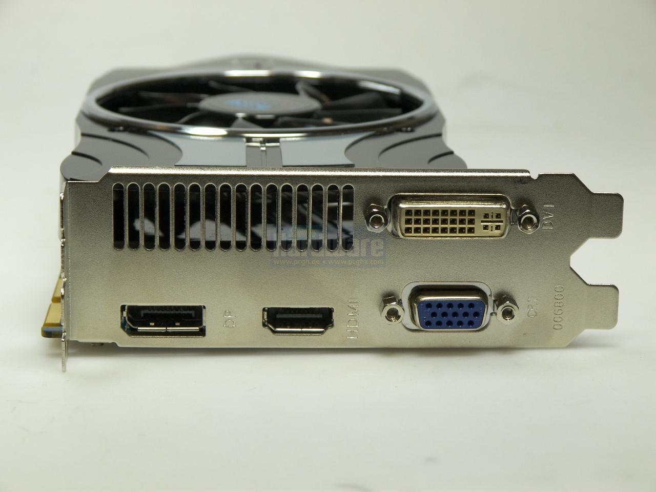 [22/05/2009] Sapphire Radeon HD 4890 Vapor-X: HDMI, DVI, Display Port und D-Sub an Bord