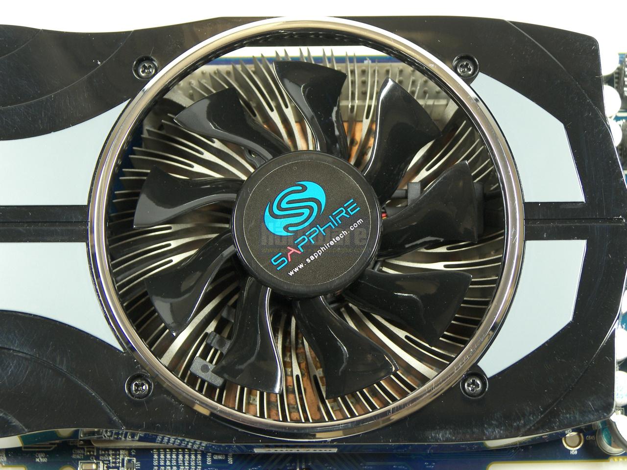 [22/05/2009] Sapphire Radeon HD 4890 Vapor-X: der 75-Millimeter-Axiallüfter