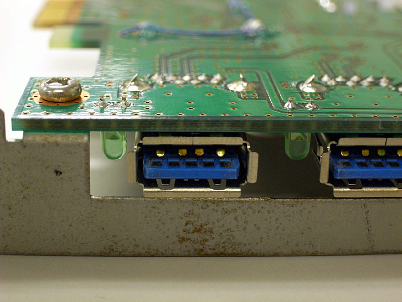 [18/05/2009] Erste USB-3.0-Controller-Karten wurden bereits von NEC vorgestellt. (3)