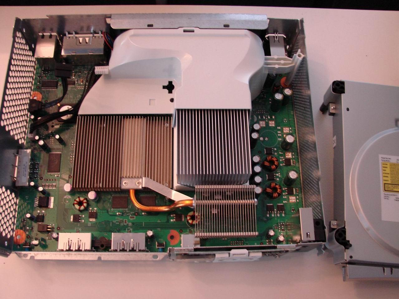 [15/05/2009] Xbox 360 zerlegt (2)