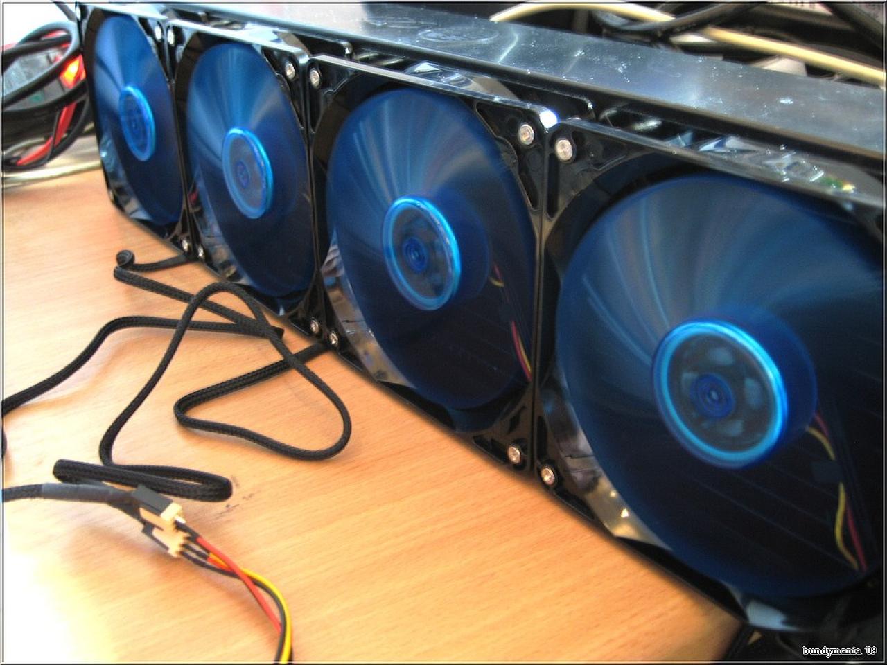 [29/06/2009] PC Games Hardware Extreme: Quad-Radiatoren im Test (7)
