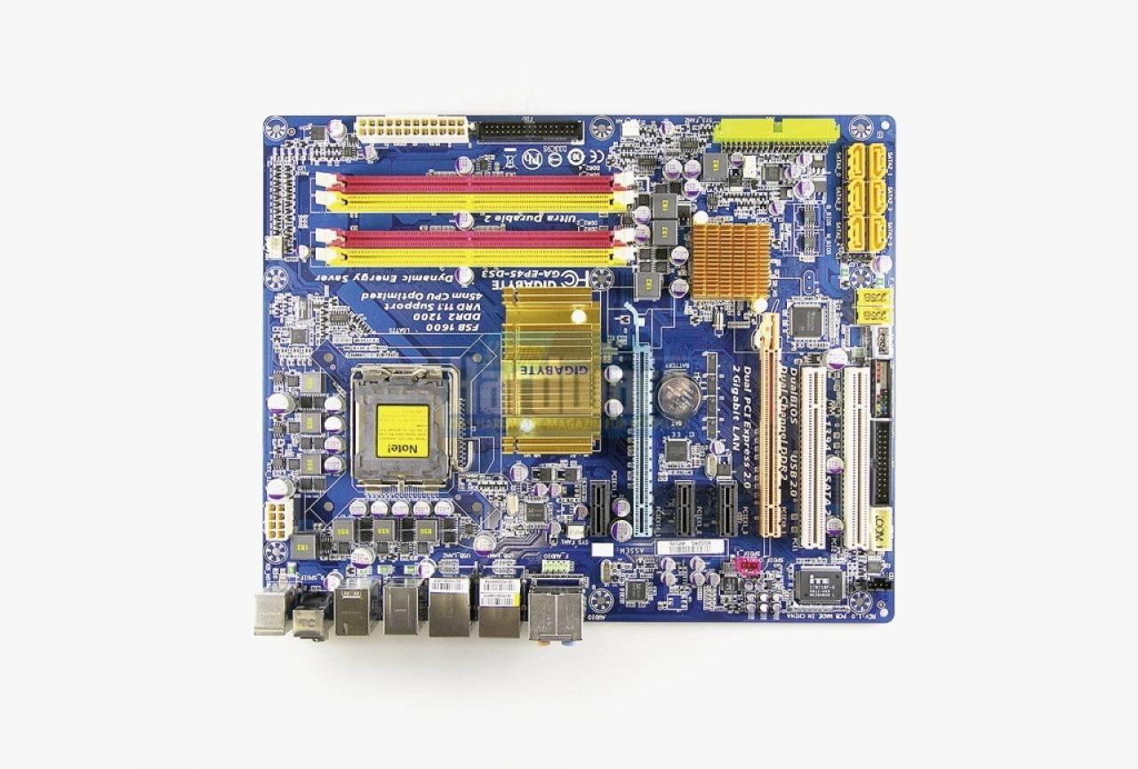 [02/06/2009] Sockel 775, P45-Chipsatz: Gigabyte P45-DS3 - unser Sockel-775-Spartipp