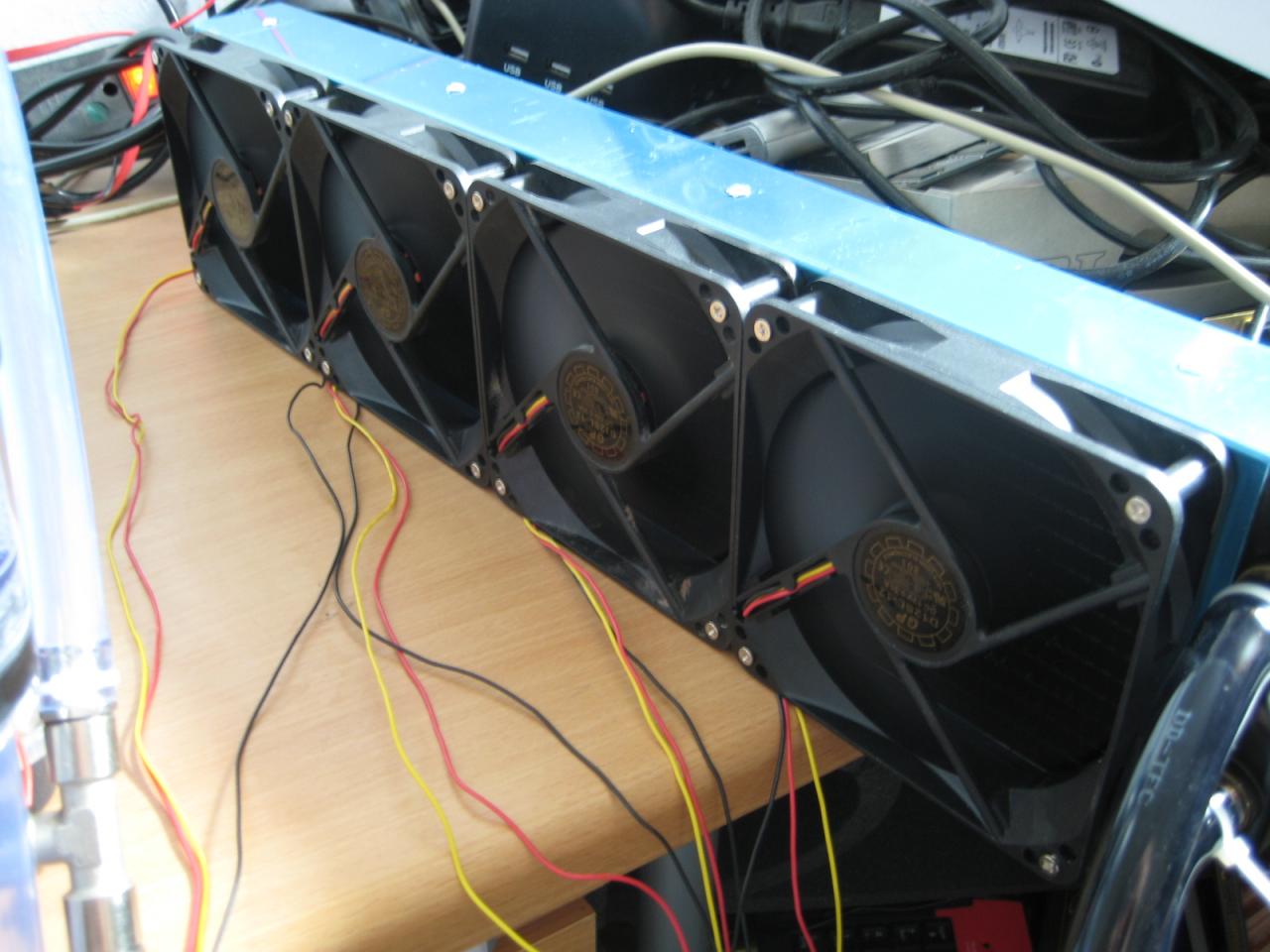 [29/06/2009] PC Games Hardware Extreme: Quad-Radiatoren im Test (5)