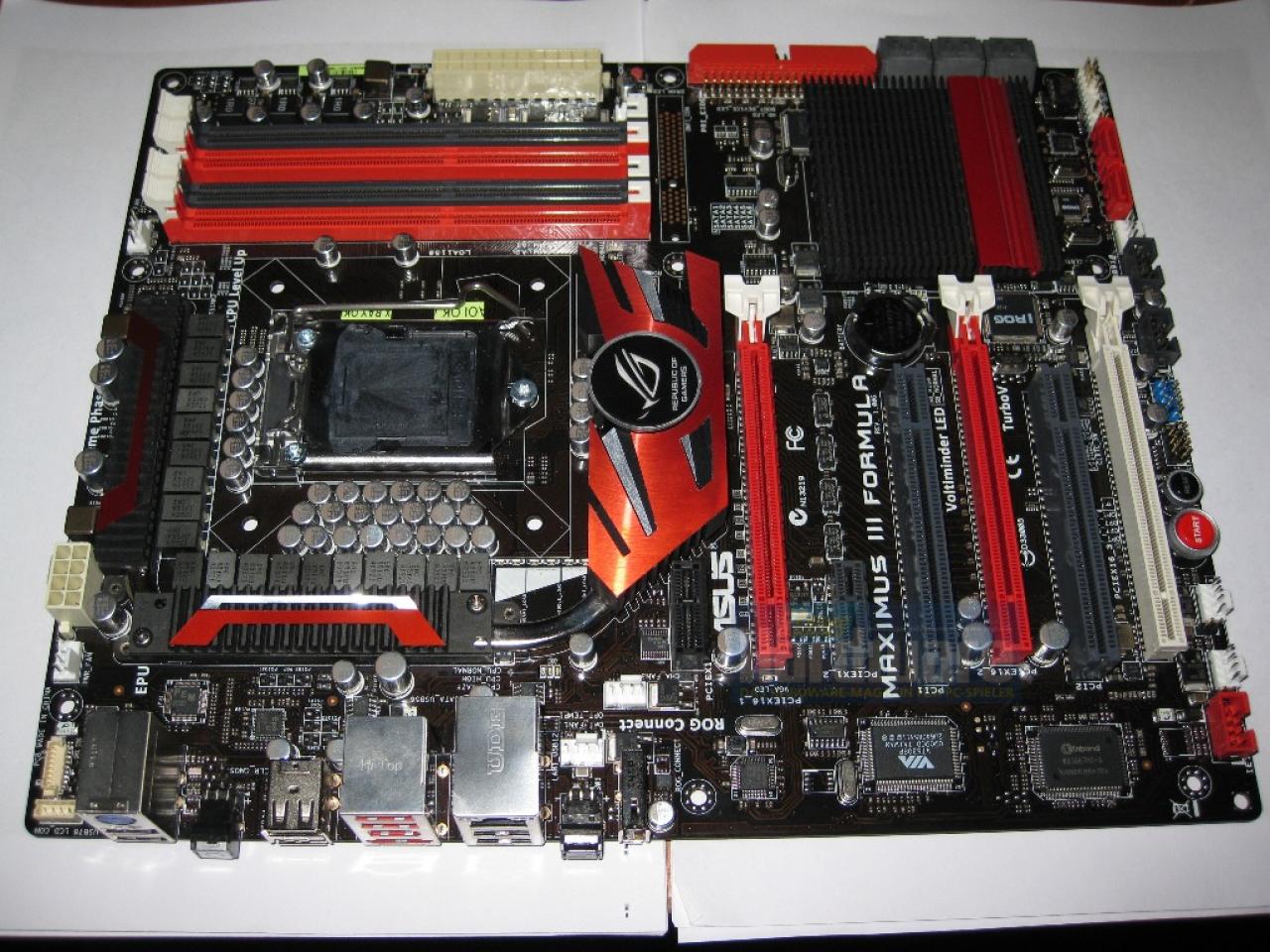 [13/06/2009] Asus ROG Maximus III Formula (8)