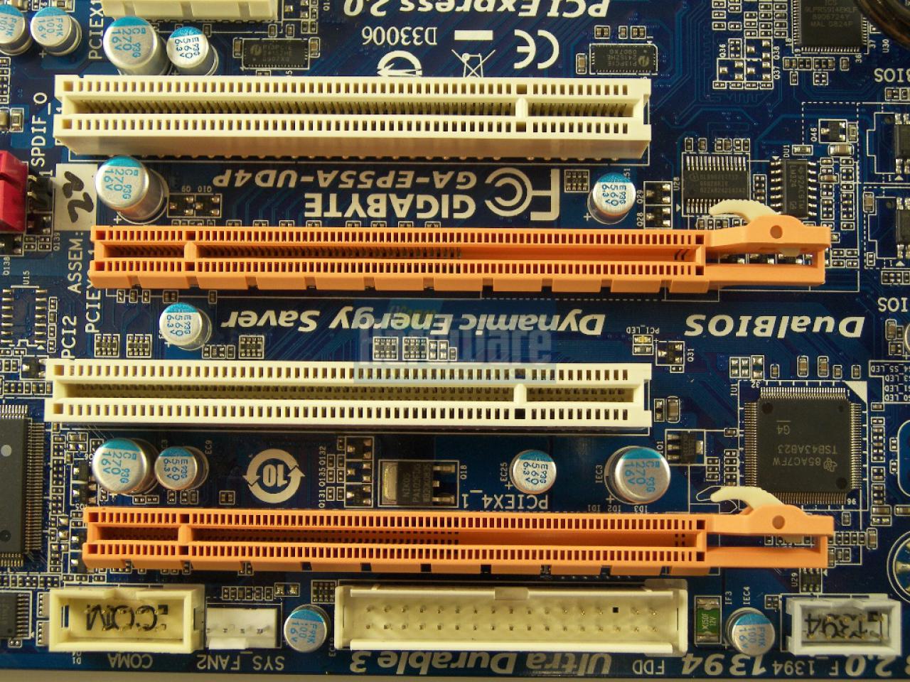 [12/06/2009] P55-Mainboard Gigabyte EP55A-UD4P für Core i5/Lynnfield (11)