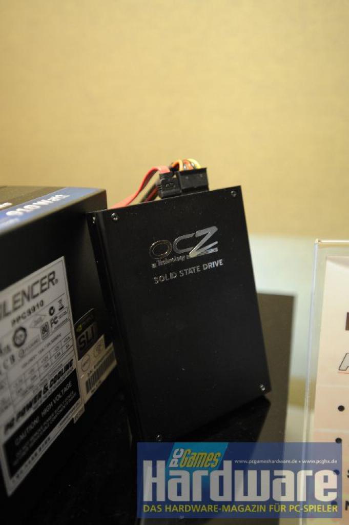 [04/06/2009] OCZ auf der Computex (13)