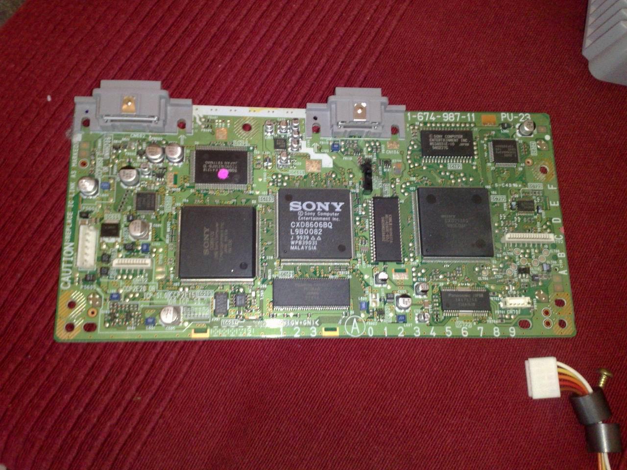 [12/06/2009] Sony PS1 zerlegt (20)