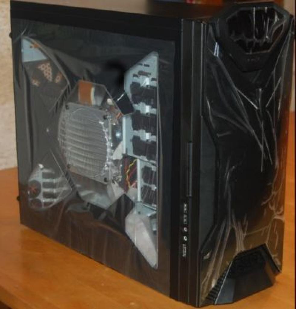 [12/06/2009] PCGH Extreme: Lesertests des NZXT Guardian 921 (13)