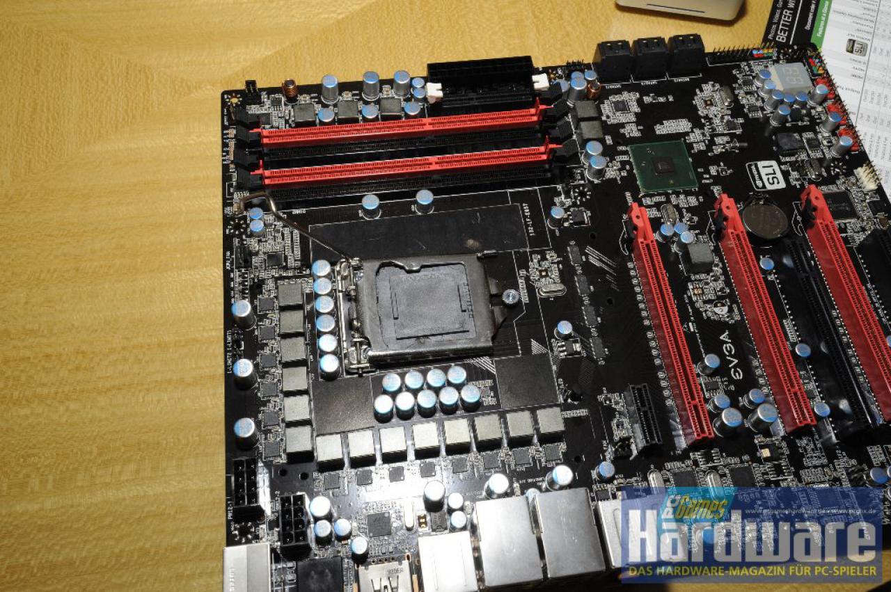 [04/06/2009] Evga P55-Platine