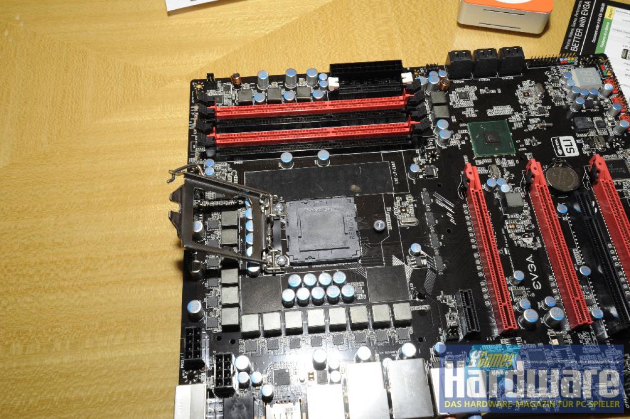 [04/06/2009] Evga P55-Platine