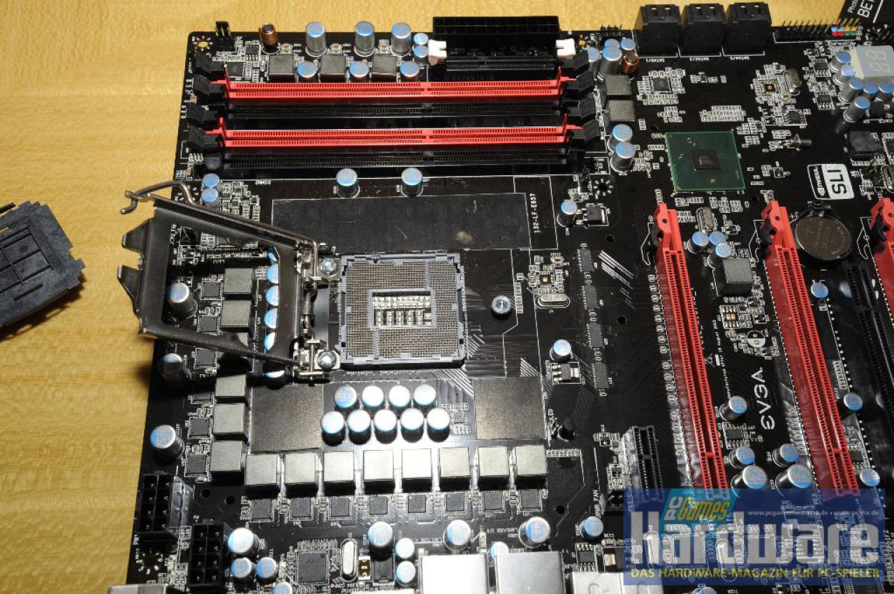 [04/06/2009] Evga P55-Platine